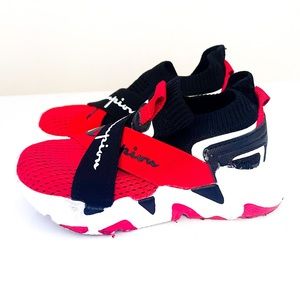 Boys Champion Sneakers Size 8